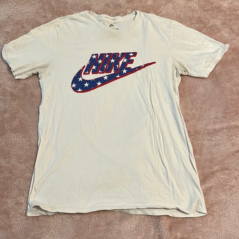 Nike patriotic T-shirt M